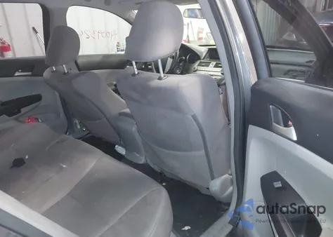 2011 Honda Accord 2.4 Lx z USA, uszkodzony, nr VIN 1HGCP2F35BA134264